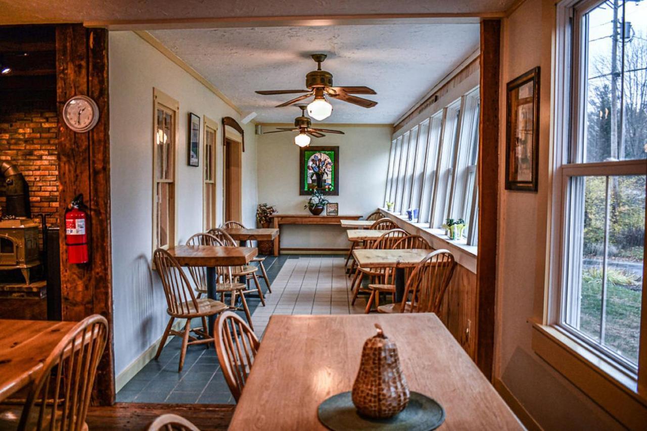 Brook Road Inn Goshen Zewnętrze zdjęcie