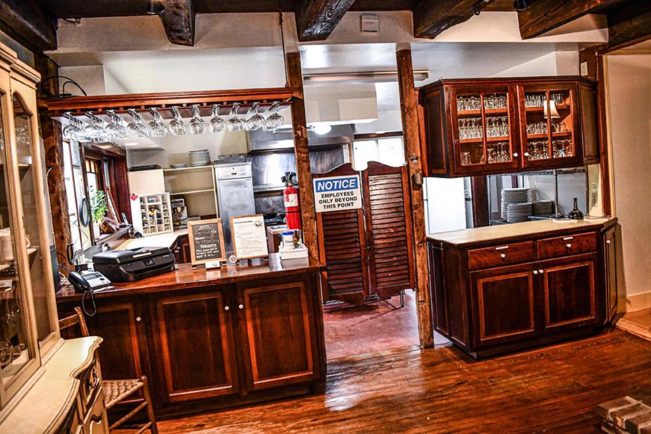Brook Road Inn Goshen Zewnętrze zdjęcie
