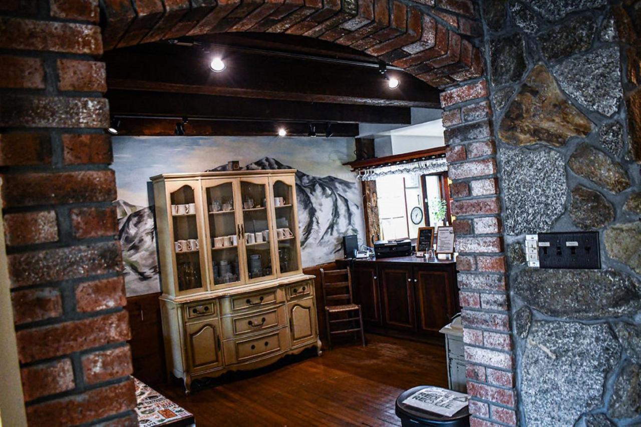 Brook Road Inn Goshen Zewnętrze zdjęcie