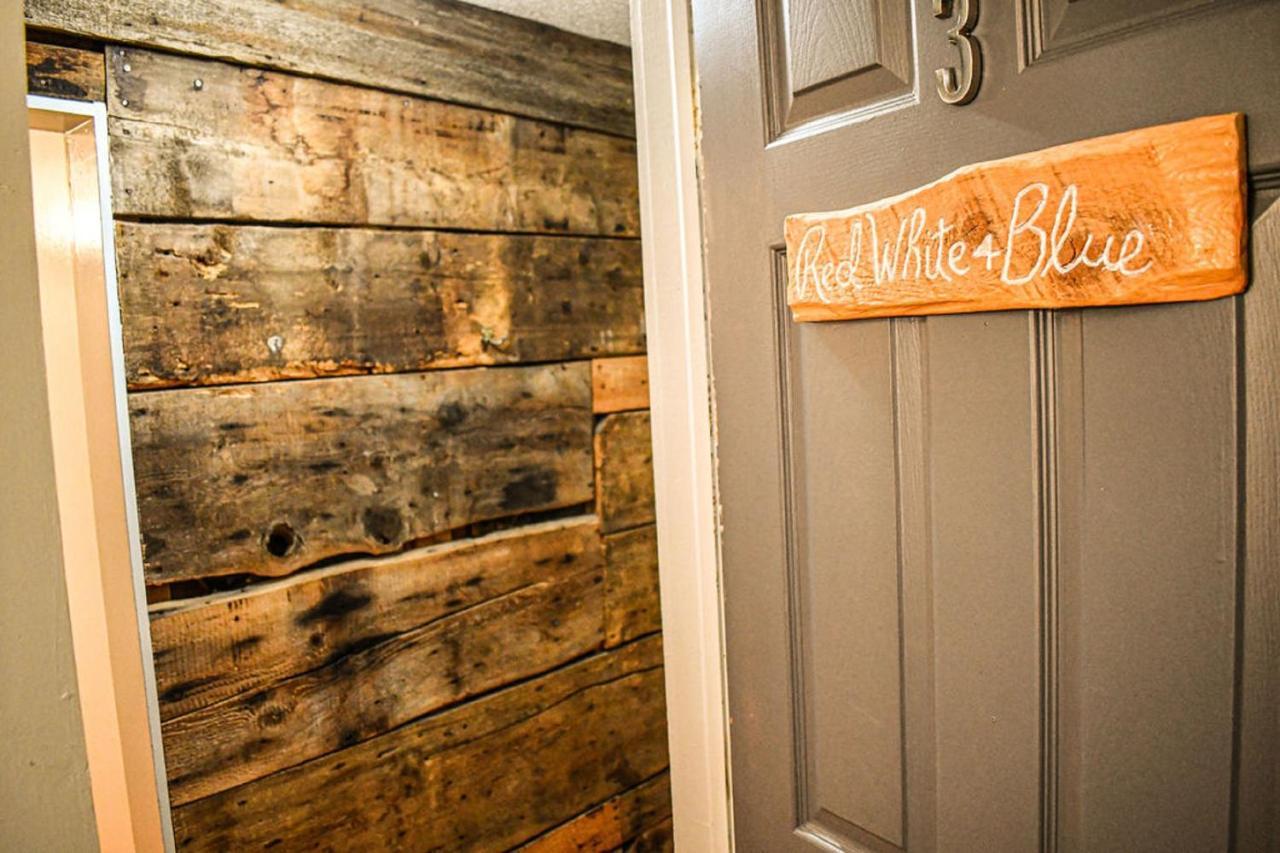 Brook Road Inn Goshen Zewnętrze zdjęcie