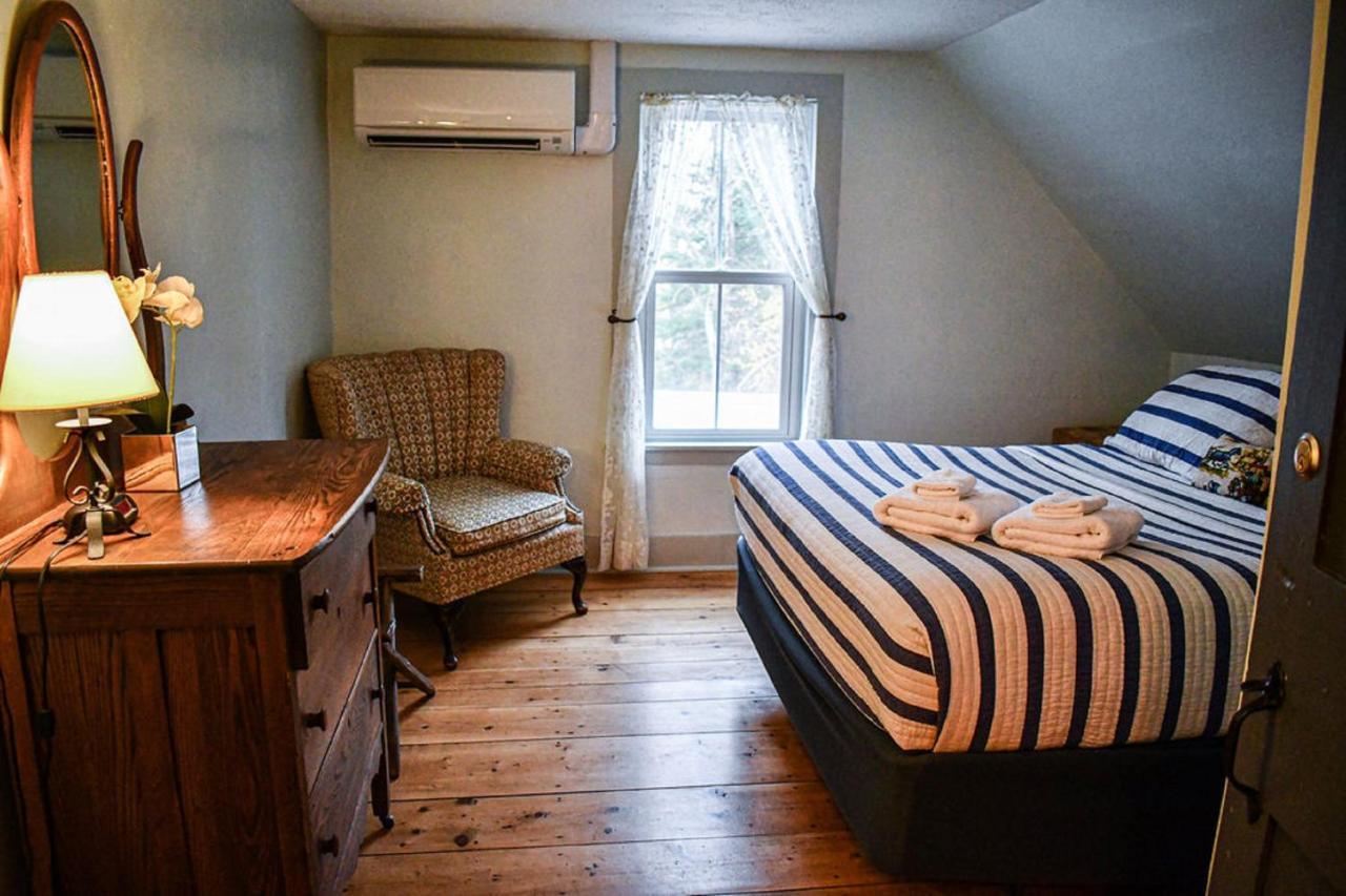 Brook Road Inn Goshen Zewnętrze zdjęcie