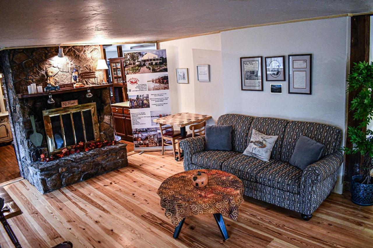 Brook Road Inn Goshen Zewnętrze zdjęcie