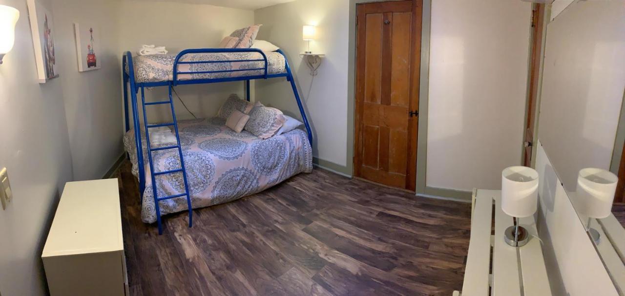 Brook Road Inn Goshen Zewnętrze zdjęcie